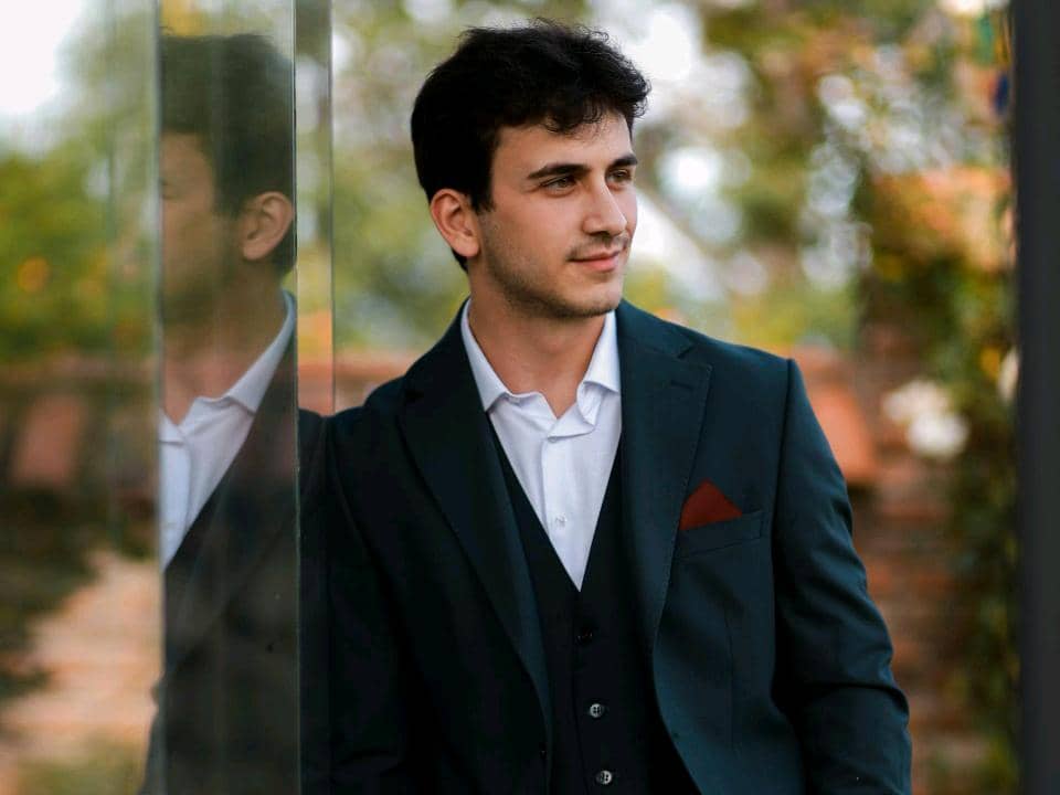 ilustrasi cowok green flag