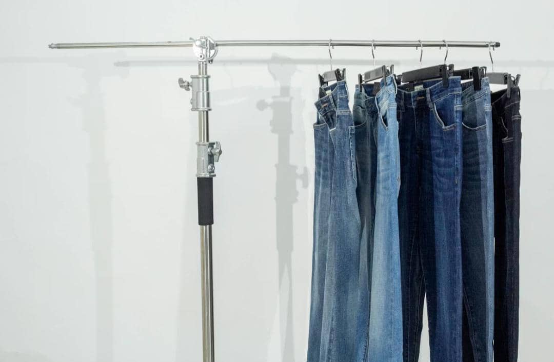 ilustrasi celana denim