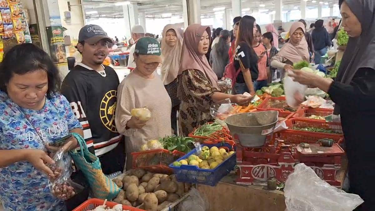 Lebaran H+3, Harga Pangan di Ngawi Kompak Naik, Cabai Rp100 Ribu