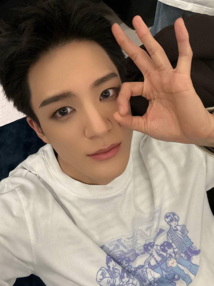 Jeno NCT unggah foto selfie di platform layanan penggemar Bubble