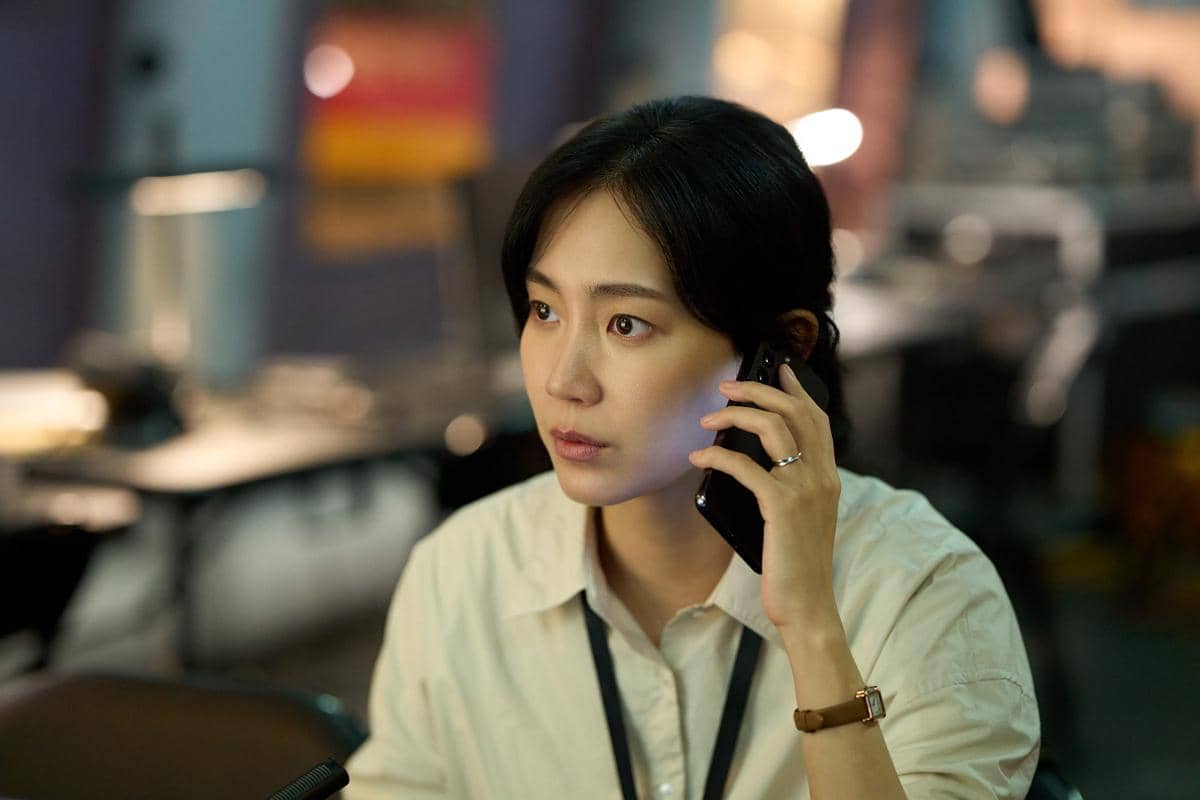 still cut film Colony