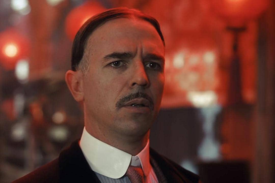 Charlie Creed-Miles sebagai Billy Kimber