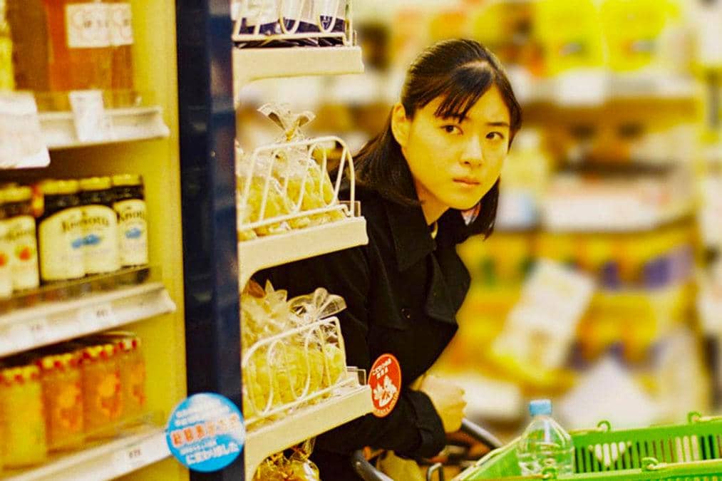 5 Film tentang Emansipasi Ibu Rumah Tangga, Seseru Ini!