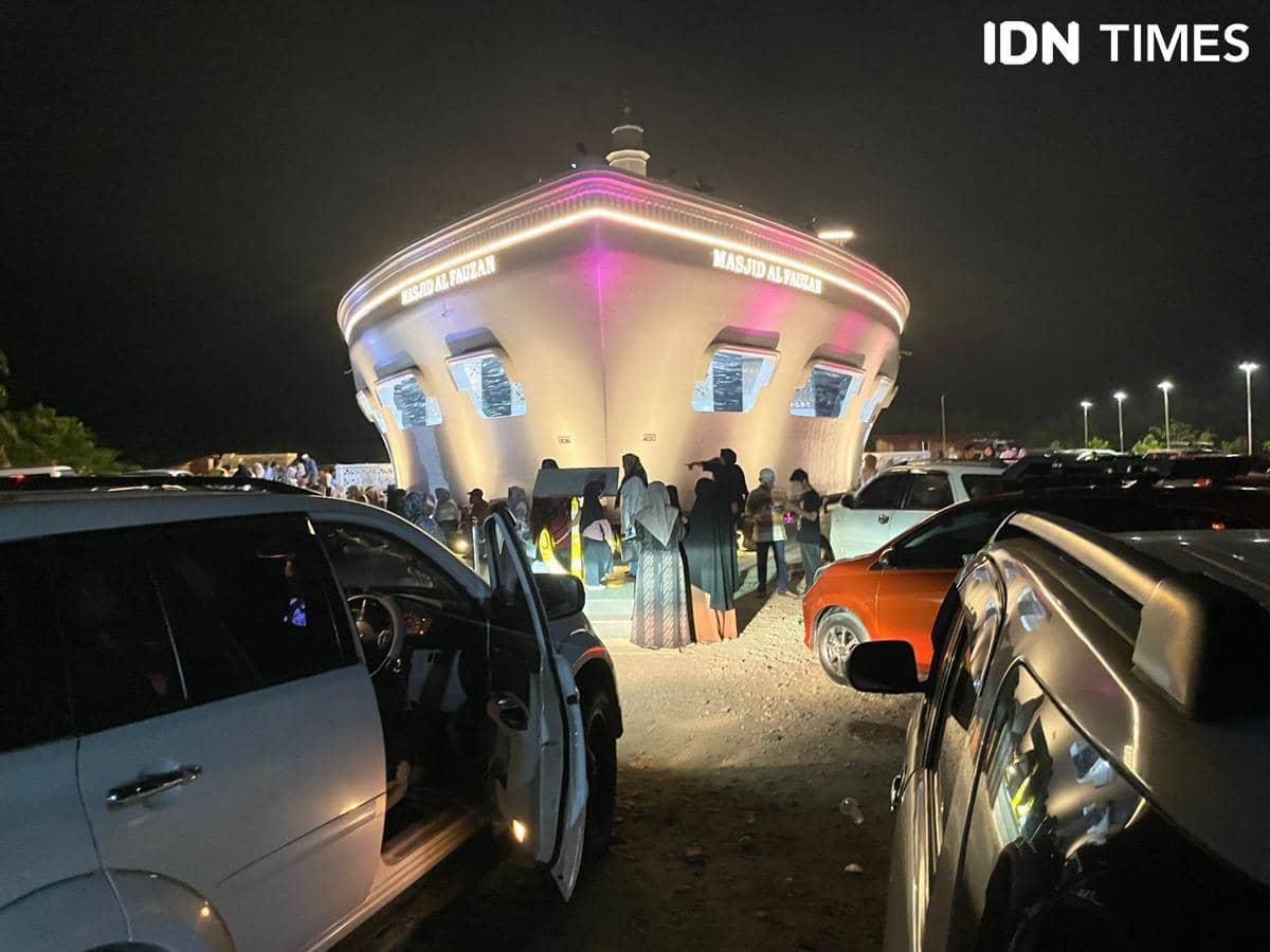 Libur Idul Fitri 2026, Masjid Al Fauzan Padang Pariaman Primadona