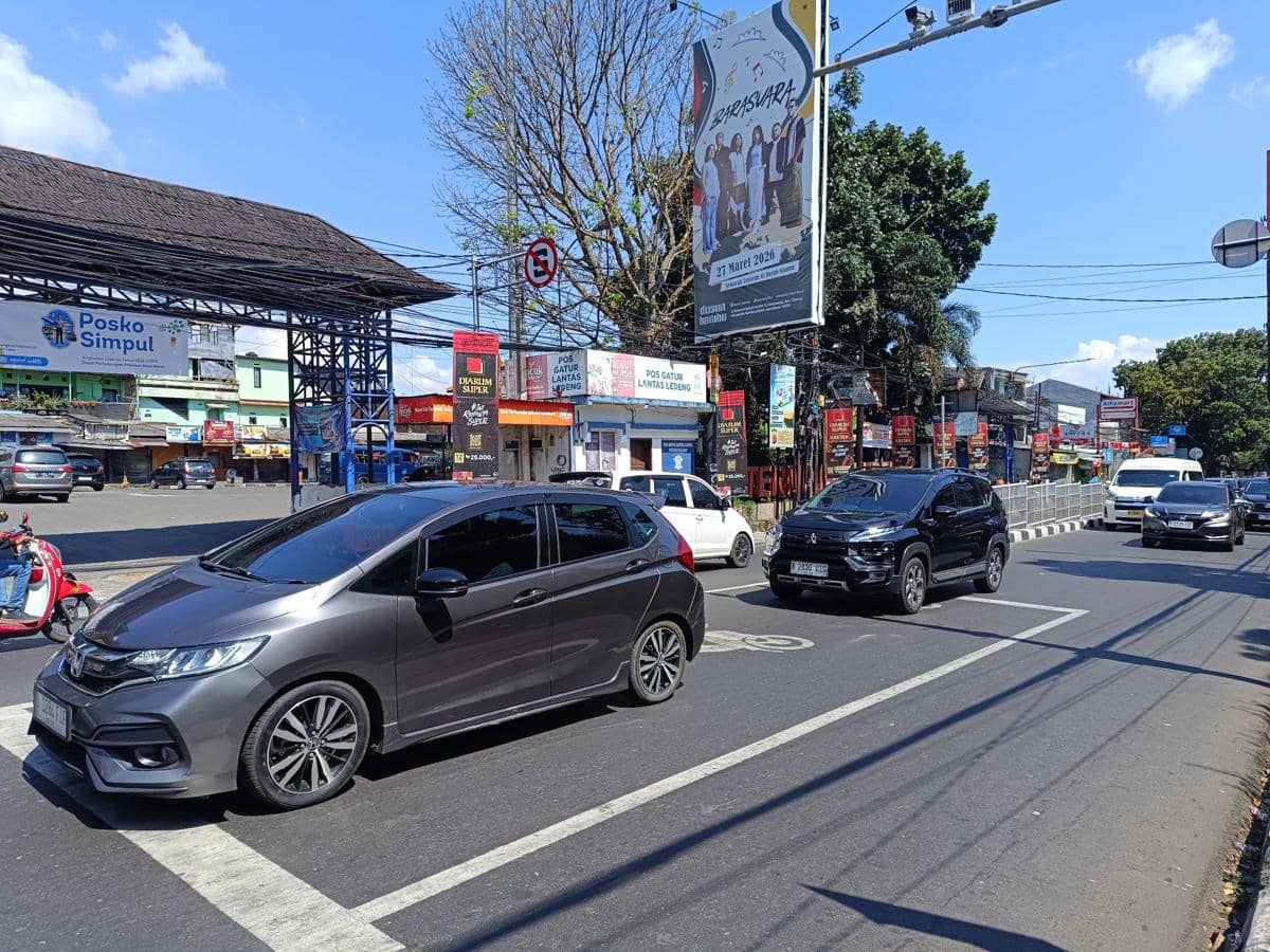 H+2 Lebaran Jalur Wisata Bandung-Lembang Mulai Landai