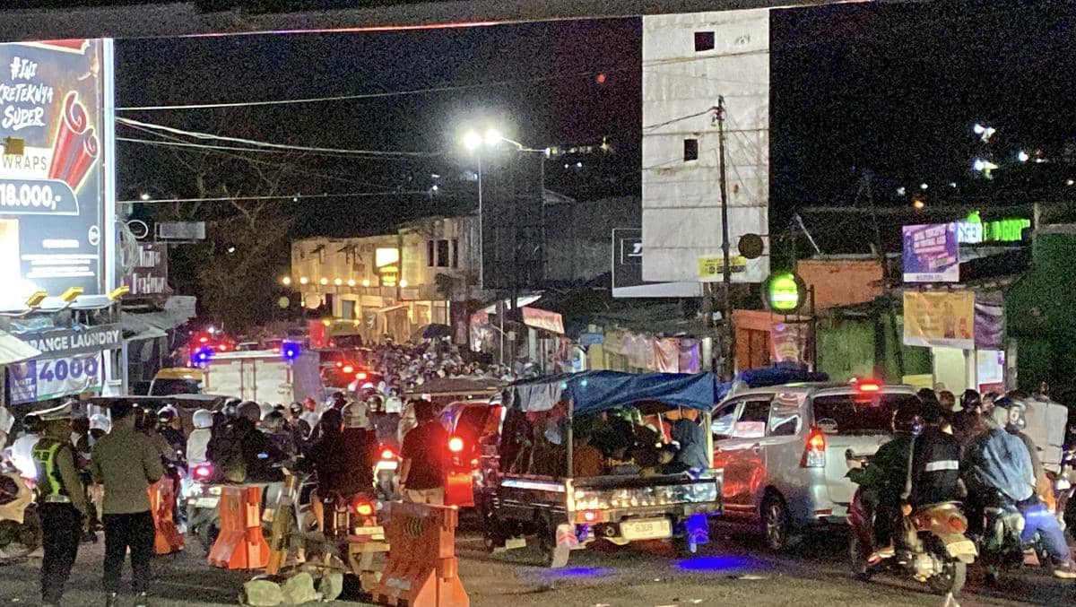 Waktu Tempuh Melonjak, Cikembang-Simpang Ratu dari 30 Menit Jadi 3,5 Jam