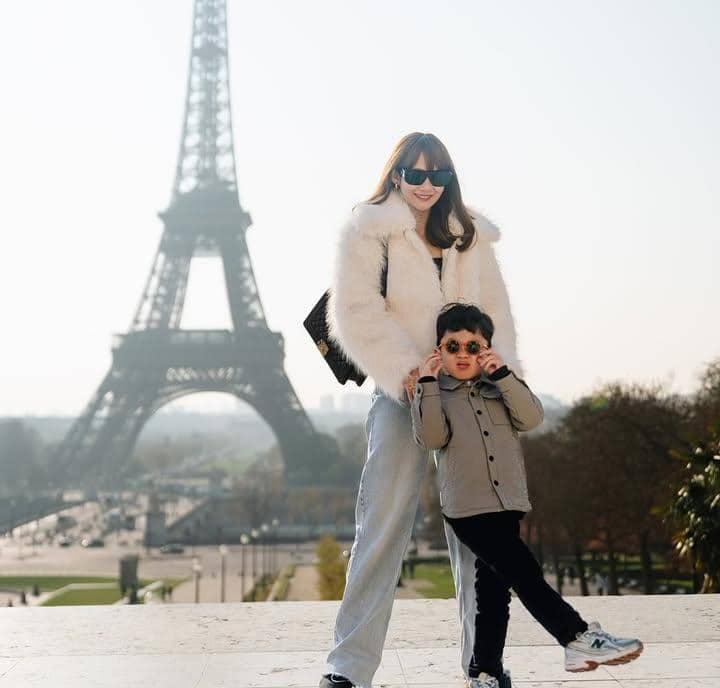 Gilang Dirga libur lebaran ke Paris