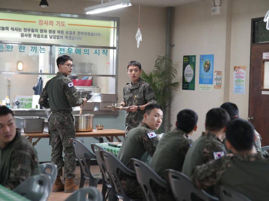 Cuplikan drama The Legend of Kitchen Soldier (dok. TVING/ The Legend of Kitchen Soldier)