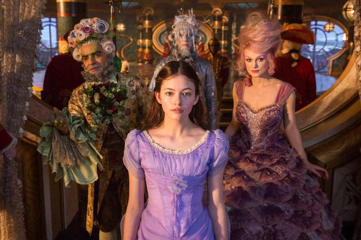 adegan dalam film The Nutcracker and the Four Realms