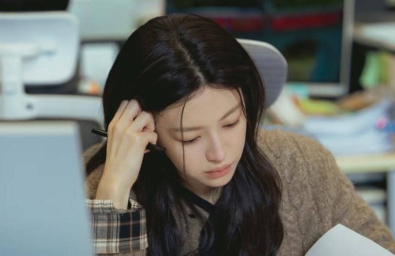 still cut drama Korea We Are All Trying Here