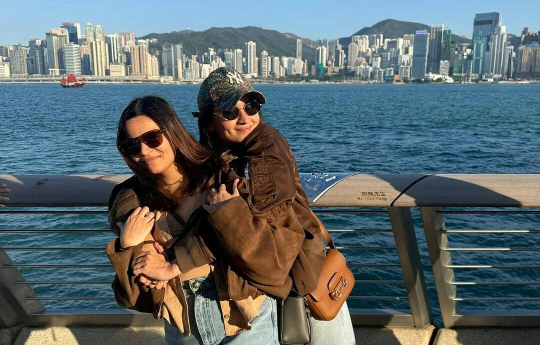 11 Potret Liburan Alia Bhatt di Hong Kong Bareng Ranbir Kapoor