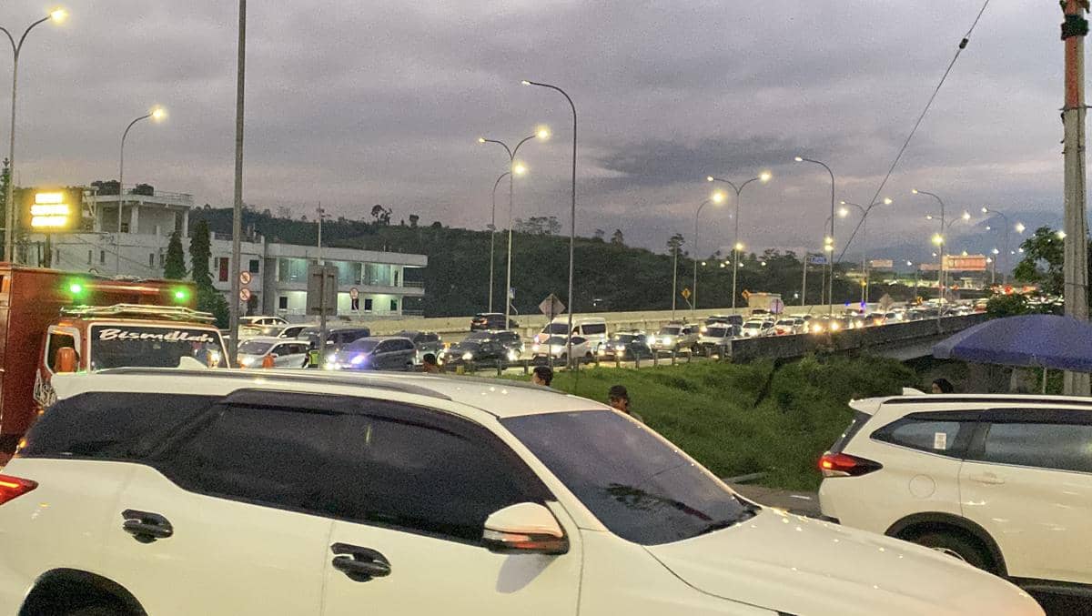 43 Ribu Kendaraan Keluar-Masuk Sukabumi, Arus Balik Terbagi 2 Gelombang