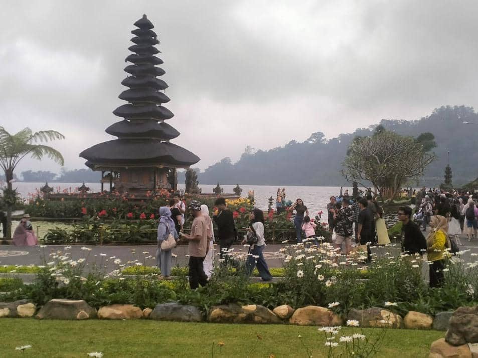 Kunjungan Wisatawan ke Tempat Wisata Tabanan Naik 50 Persen