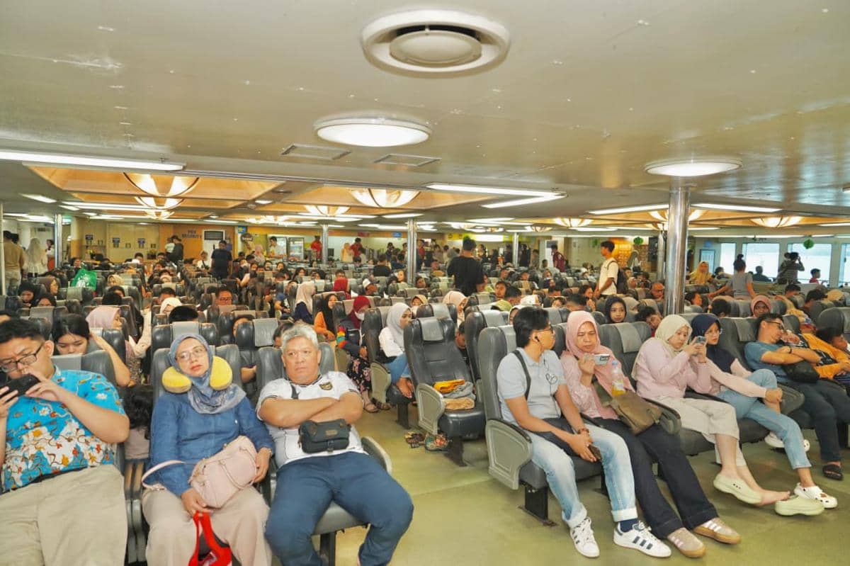 Puncak arus balik dari Sumatra ke Jawa diprediksi terjadi hari ini dan besok