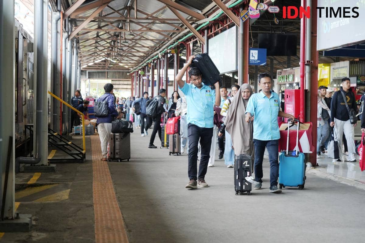 2 Hari Arus Balik, 5 Stasiun di Pantura Dipadati Para Pemudik
