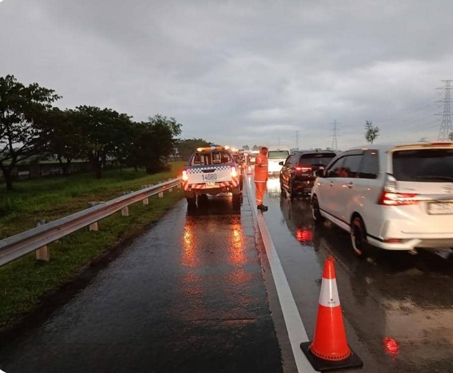 4 Kendaraan Terlibat Kecelakaan Beruntun di Tol Ngawi-Kertosono