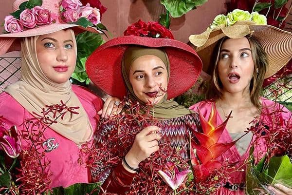 7 Potret Akrab Tasyi Athasyia, Tasya Farasya dengan Kak Cepi