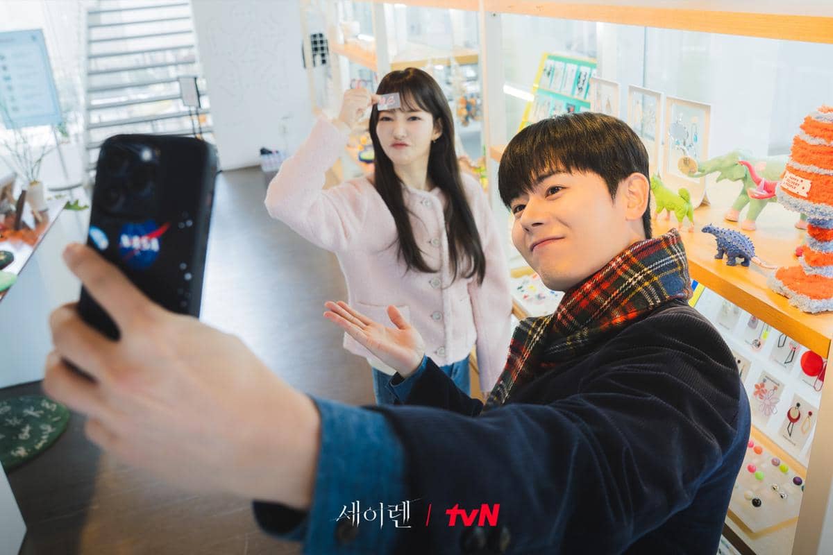 still cuts Siren's Kiss