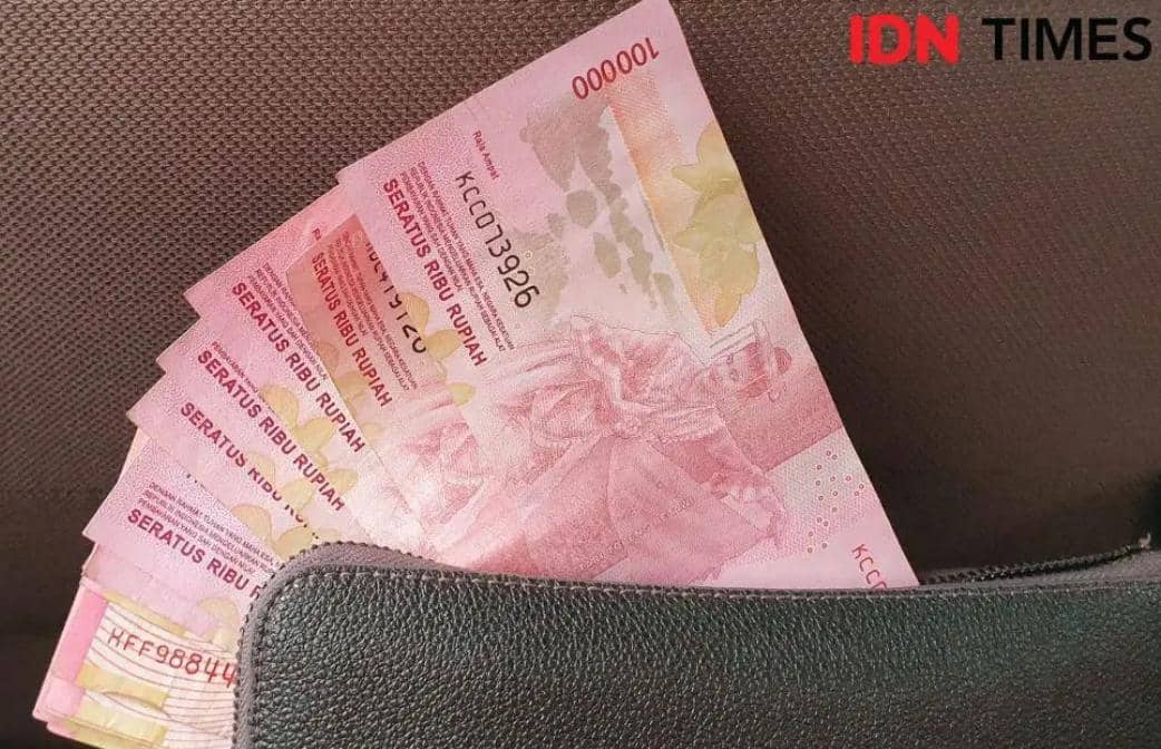 Ilustrasi uang. (IDN Times/Mela Hapsari)