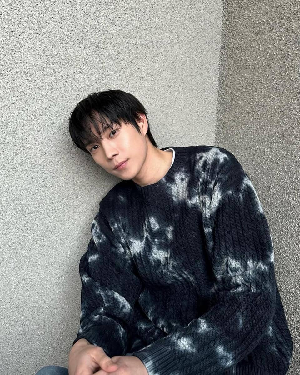 potret Kim Young Dae