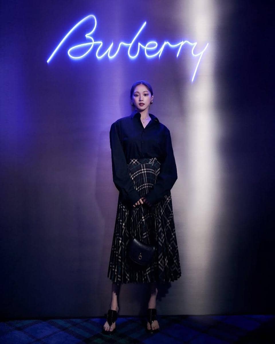 Outfit ala Lee Sung Kyung 