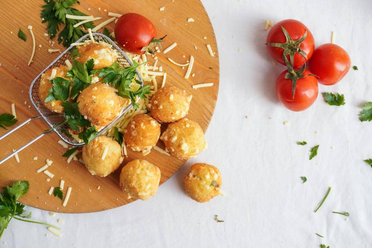 Resep Kroket Keju Lumer, Gurih Creamy Isinya Meleleh Bikin Nagih!