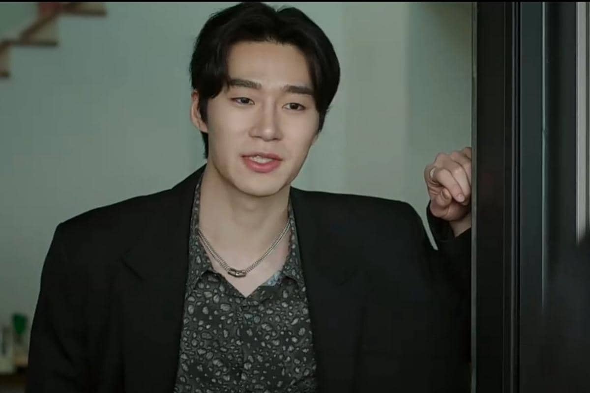 Still cut Phantom Lawyer