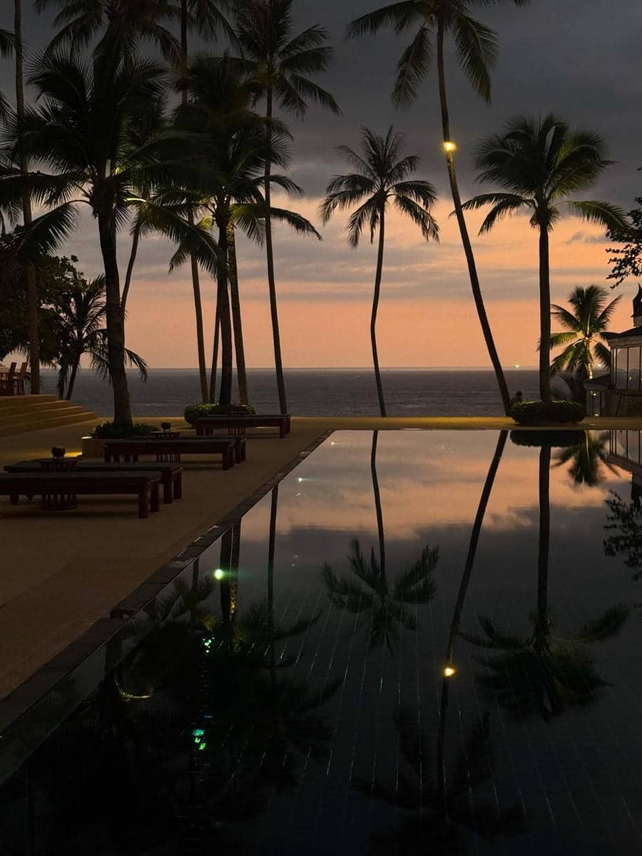 unggahan Rhea Kapoor