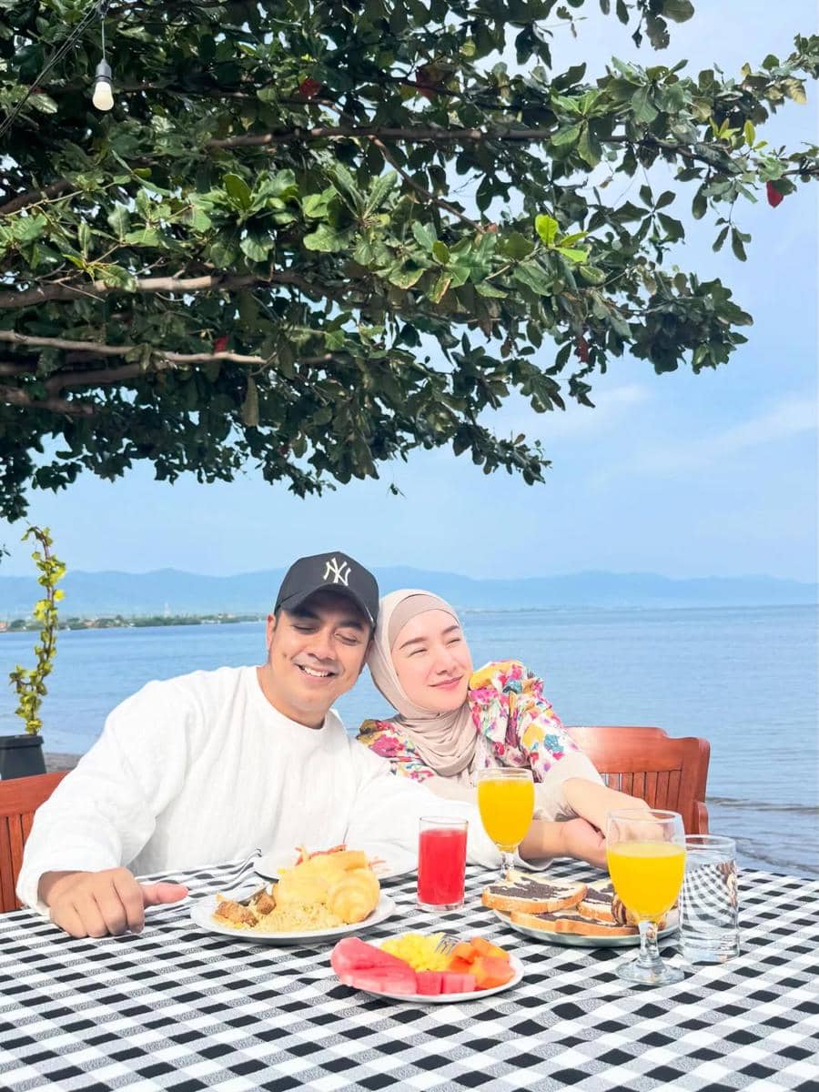 Keluarga Indri Giana berlibur ke Bedugul, Bali