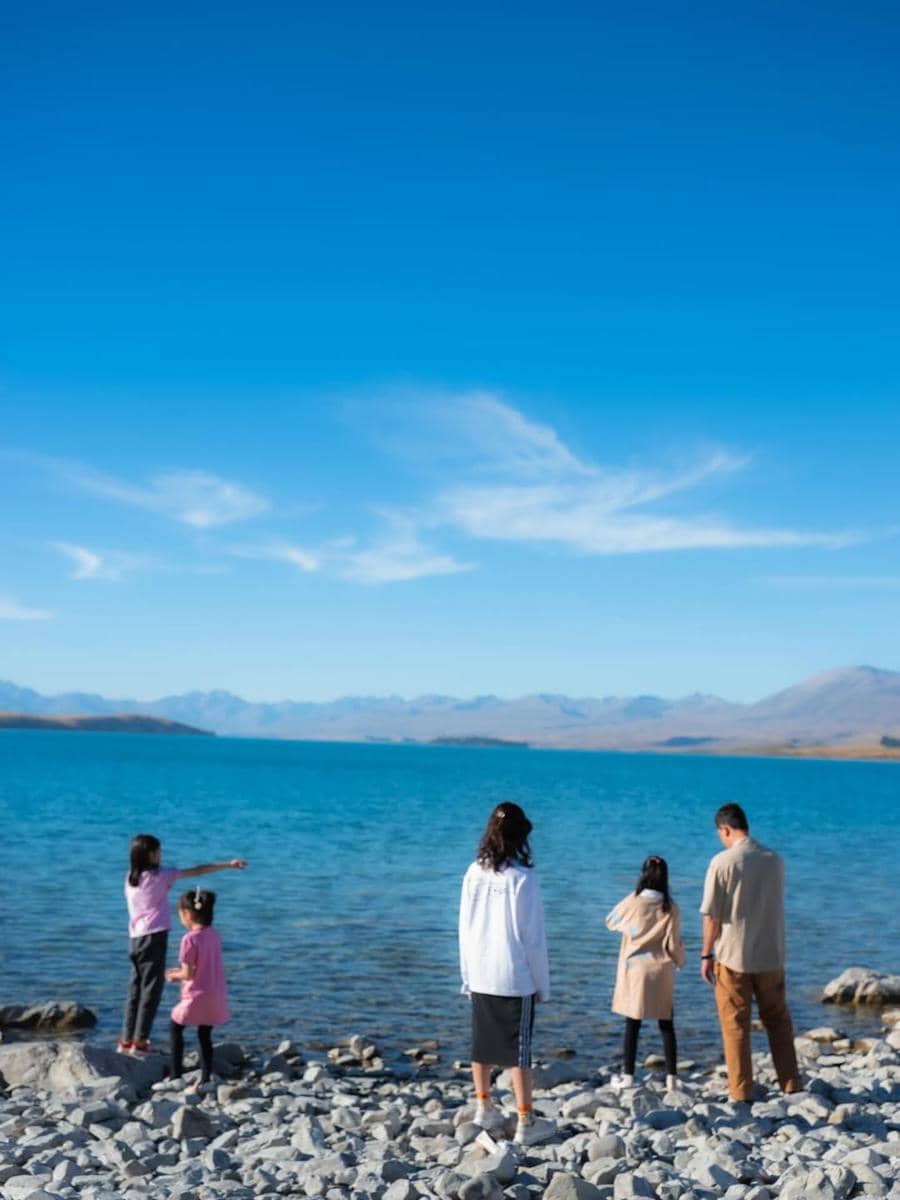 Keluarga Tyara Renata liburan ke New Zealand