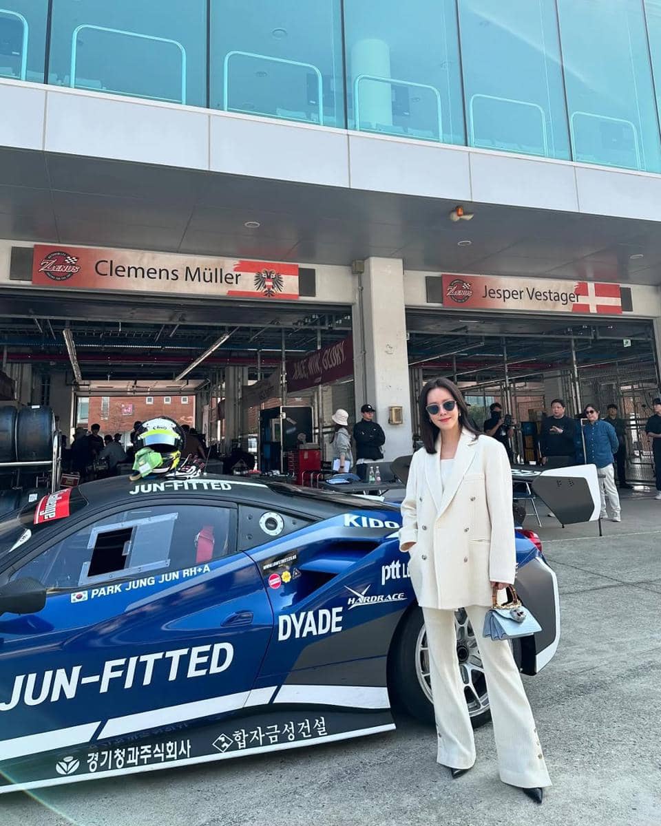 Outfit ala Han Ji Min