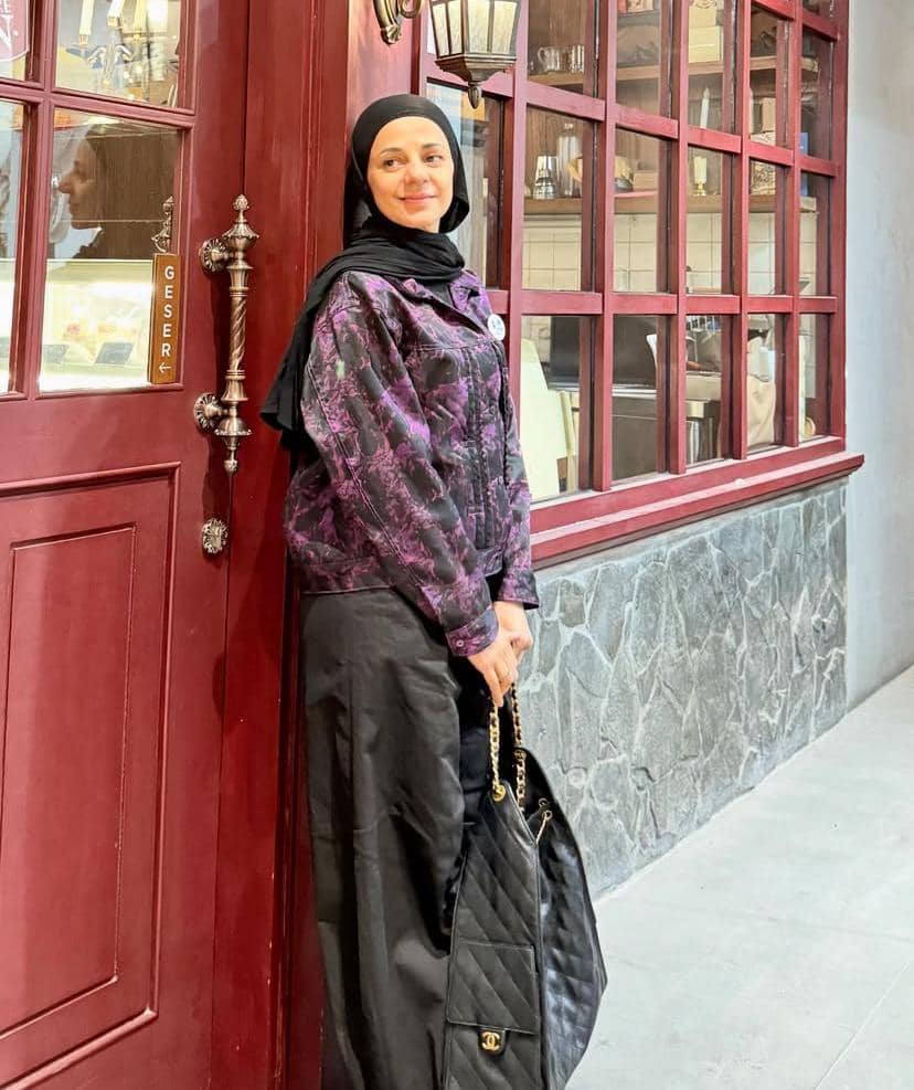 potret Selvi Salavia