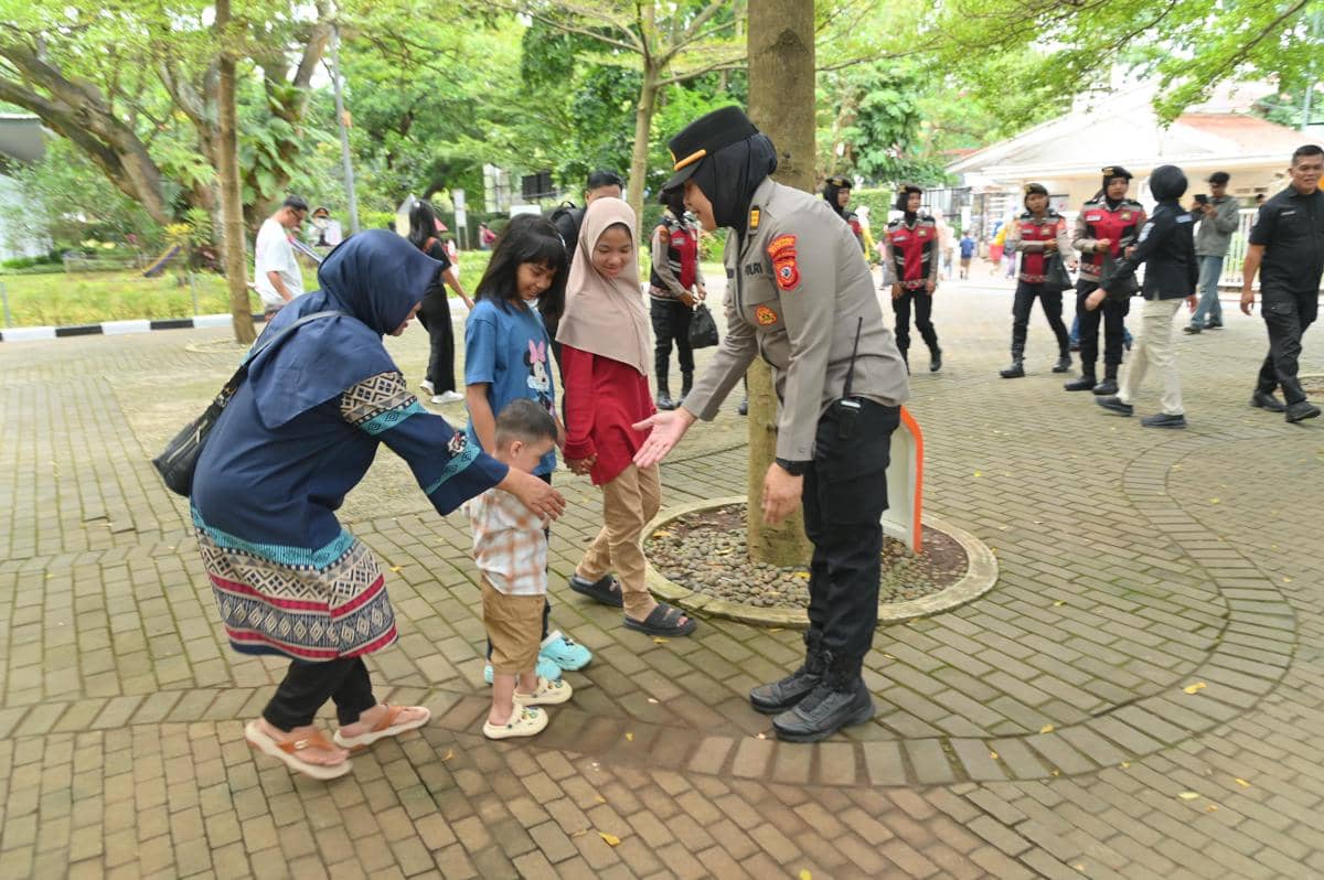 H+4 Lebaran Taman Lalu Lintas Bandung Masih Diserbu Wisatawan