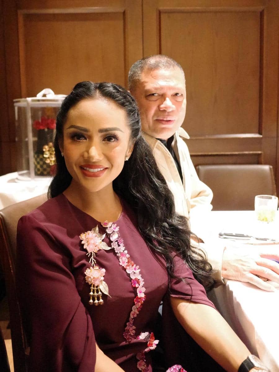 Perayaan Ultah ke-51 Kris Dayanti, Intimate Bareng Keluarga (instagram.com/krisdayantilemos)