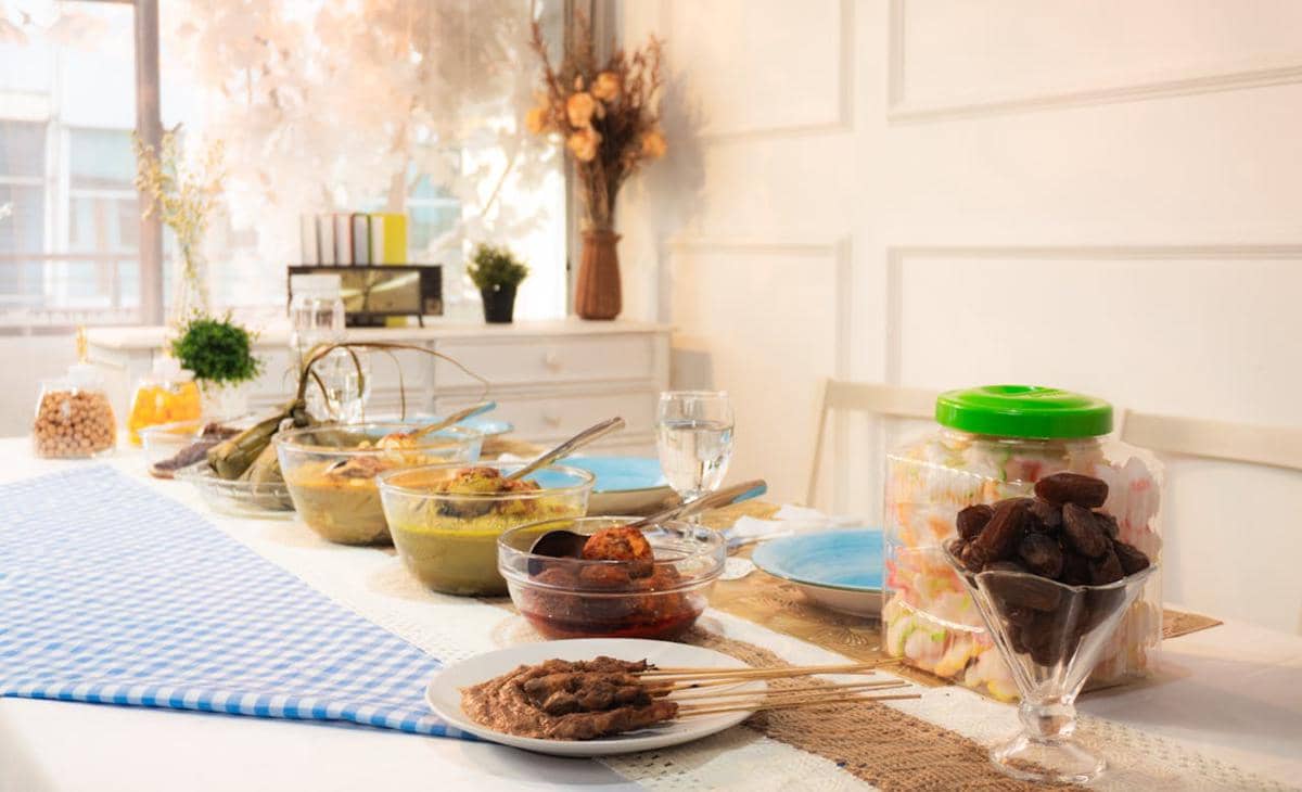 5 Pelajaran buat Tahun Depan dari Rasa Bosanmu akan Hidangan Lebaran