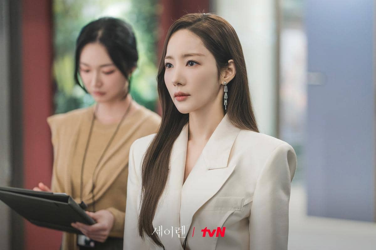 still cuts Siren's Kiss