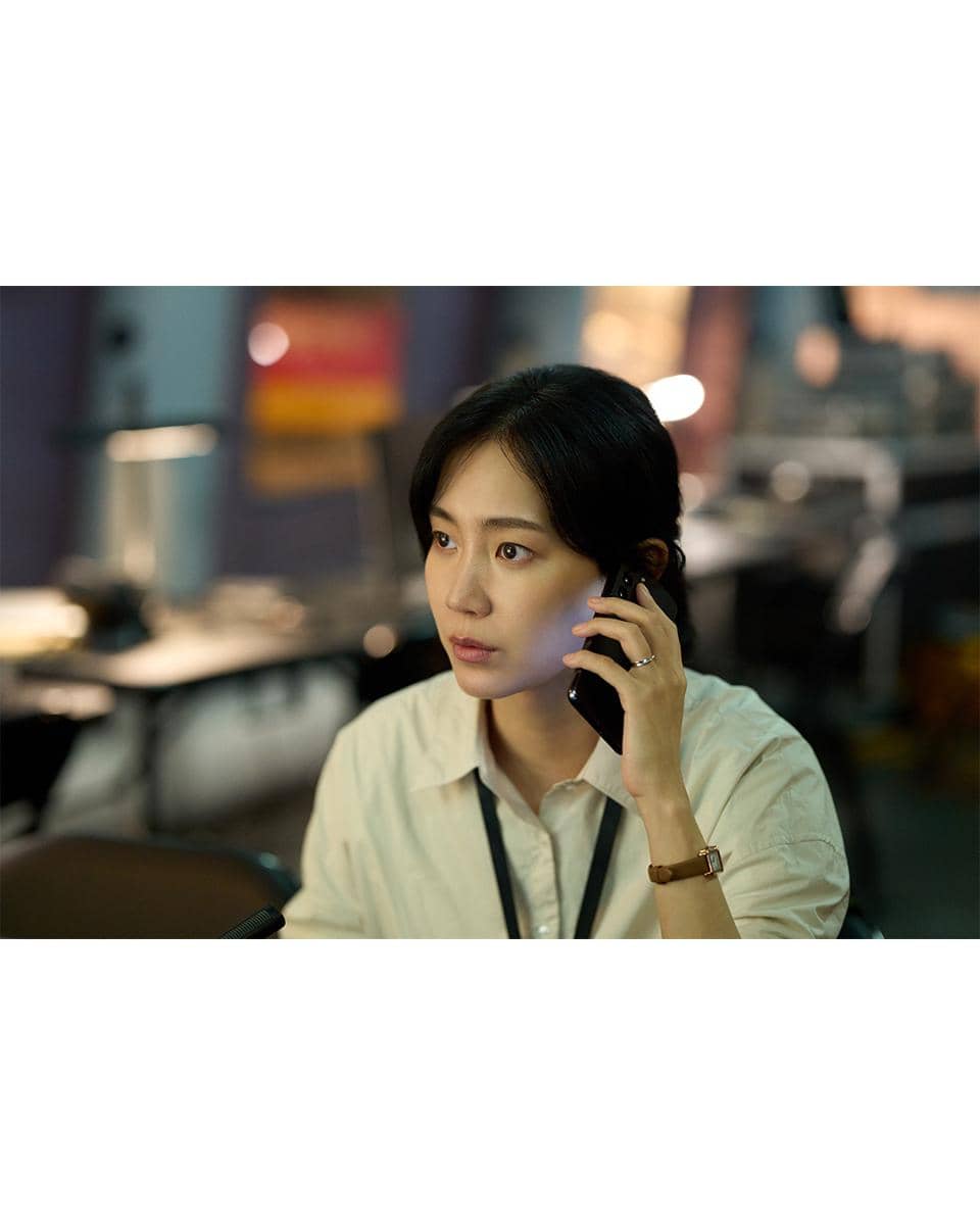 still cut film Colony 