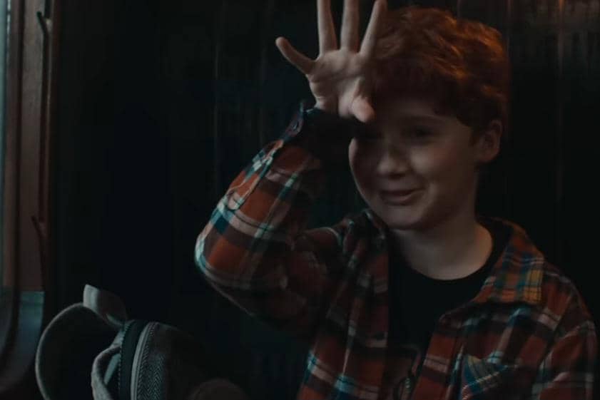 cuplikan adegan dalam trailer serial Harry Potter and the Philosopher's Stone