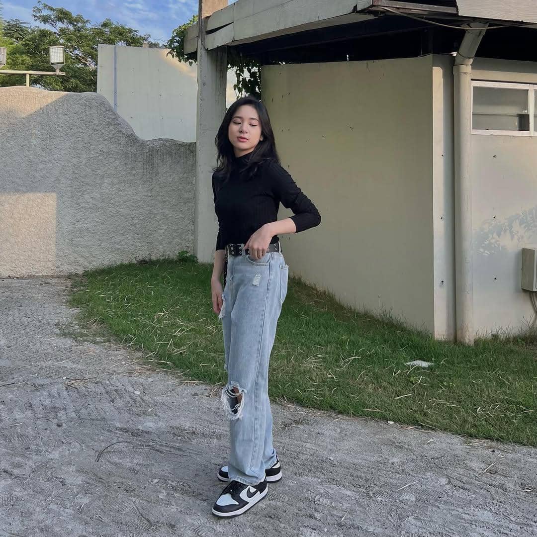 inspirasi gaya ala Zee Asadel