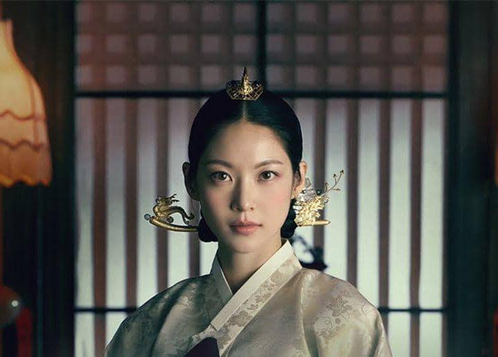 still cut drama Korea Perfect Crown