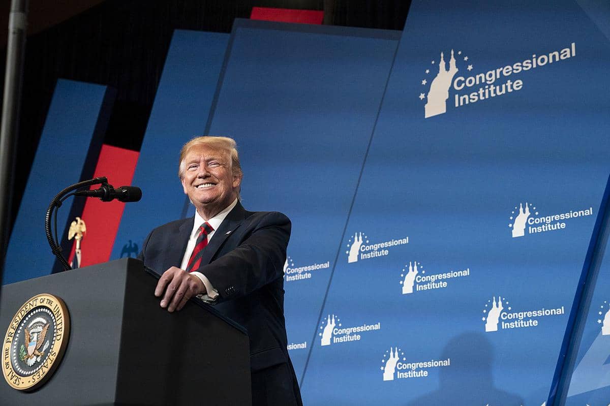 Trump Ancam Serang Iran Lebih Keras Jika Tak Mengaku Kalah