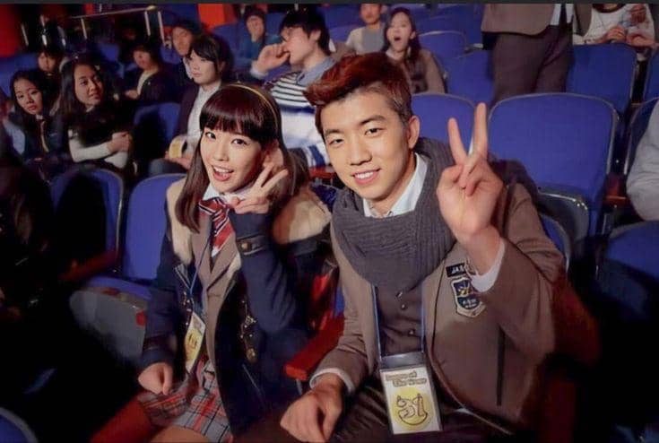 IU dan Wooyoung dalam drama Dream High
