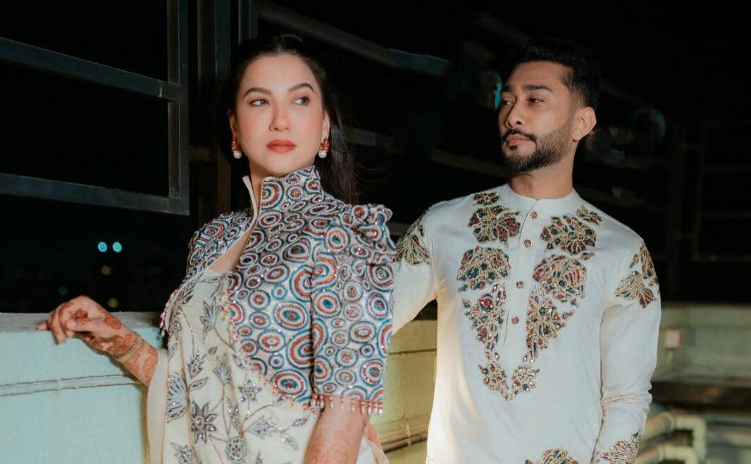 9 Momen Gauahar Khan Rayakan Lebaran, Berharap Kedamaian
