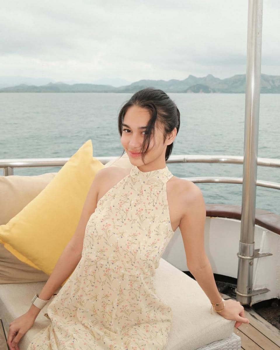 Azizah Salsha saat liburan ke Labuan Bajo