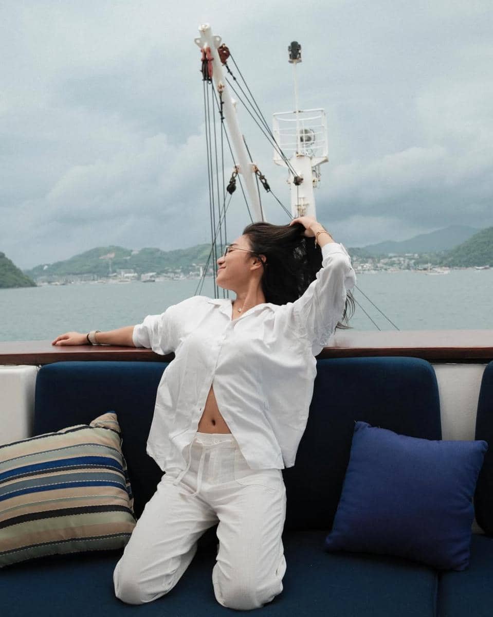 Azizah Salsha saat liburan ke Labuan Bajo