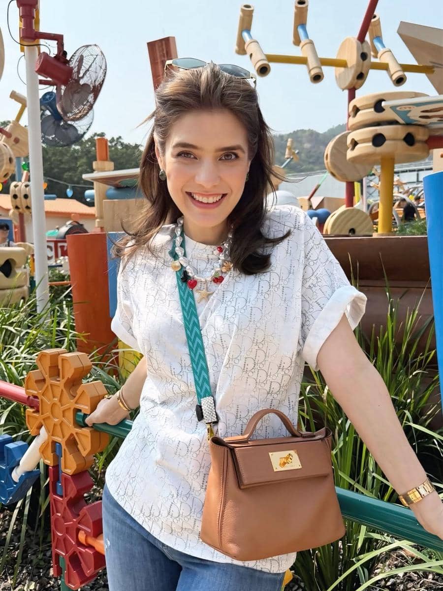 Carissa Putri ajak anak liburan ke Hong Kong