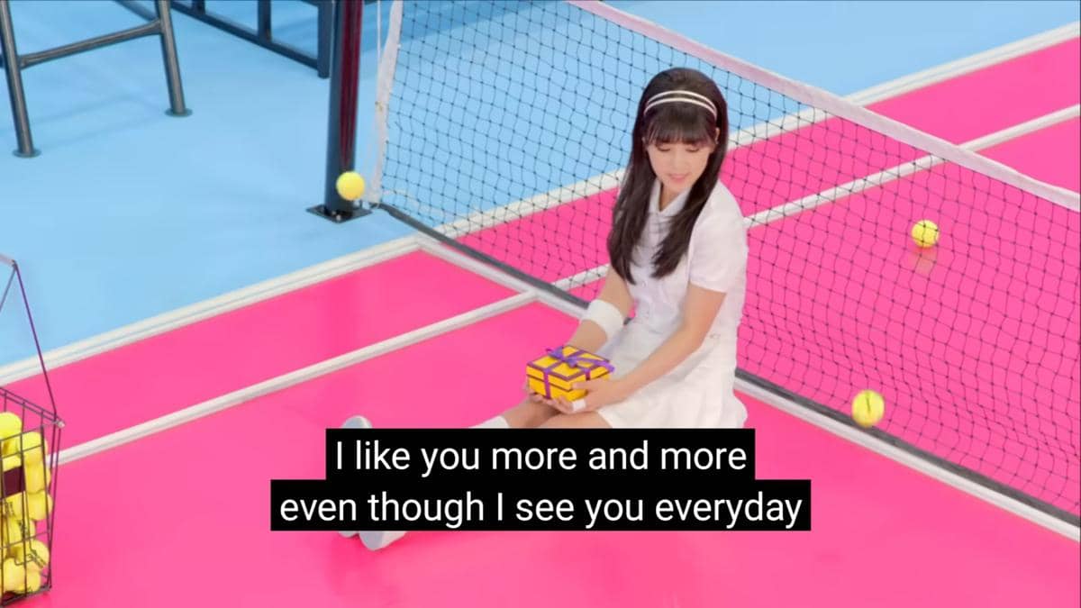 cuplikan MV "Mr. Chu"