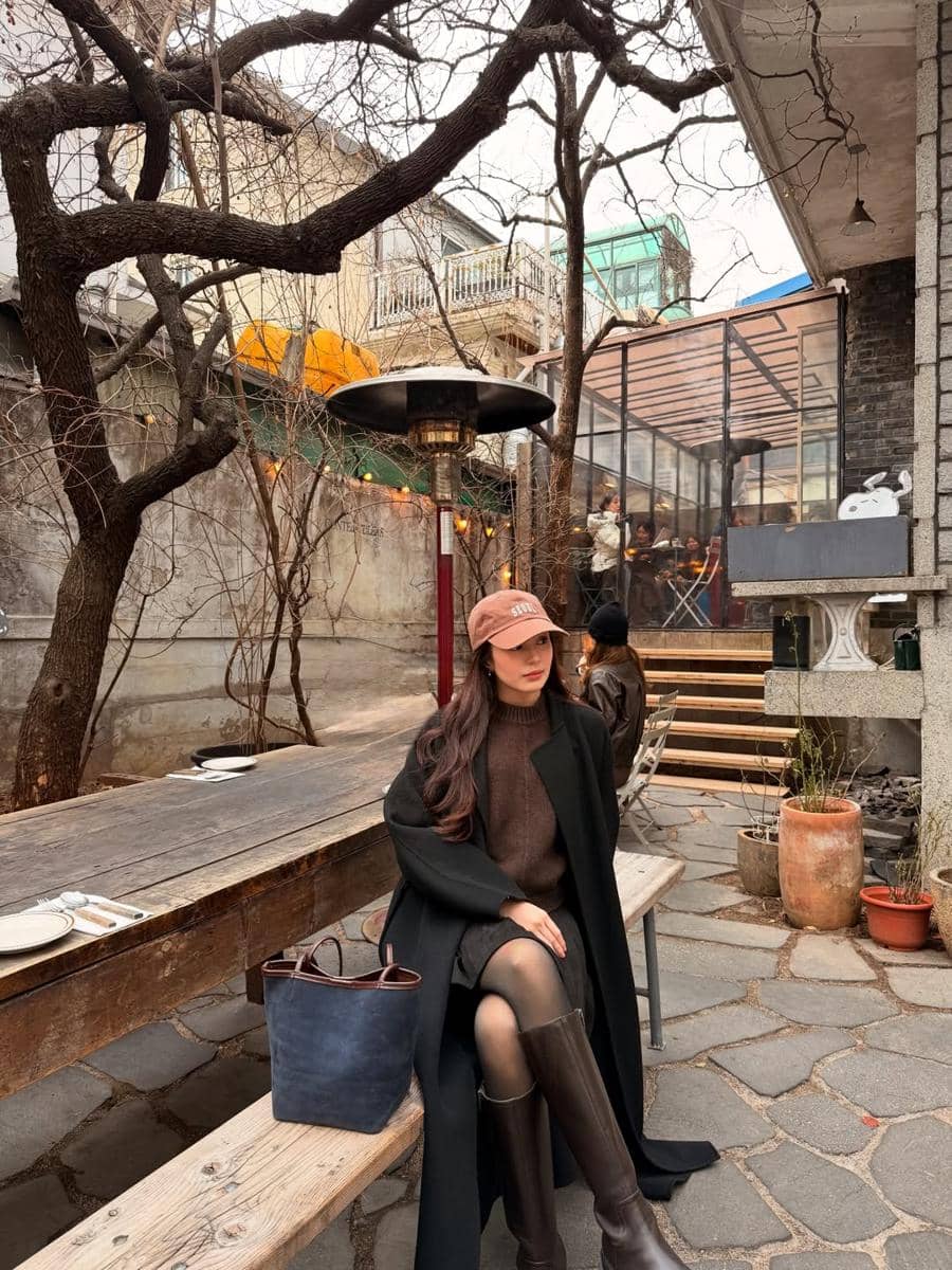 Beby Tsabina liburan