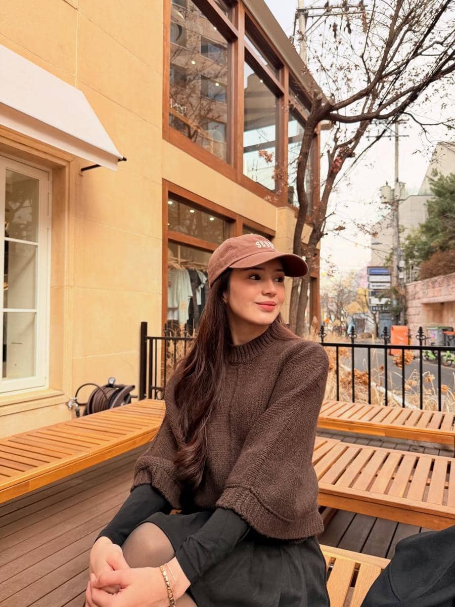 Beby Tsabina liburan