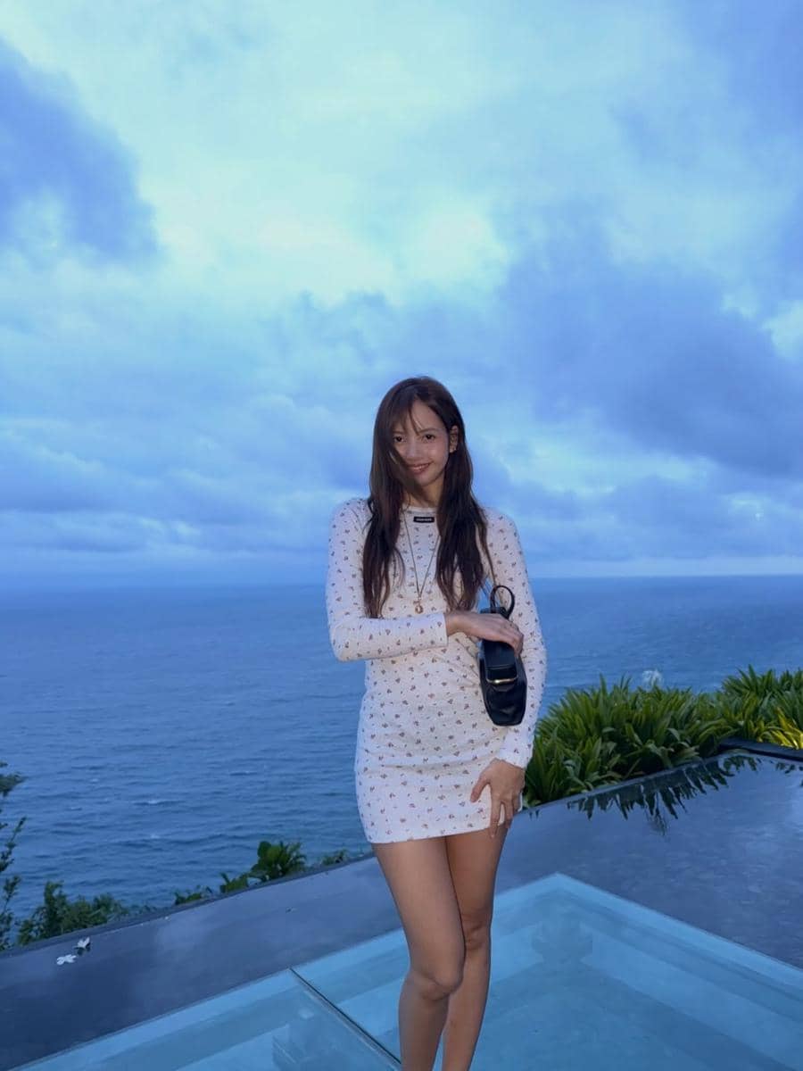 Keseruan Lisa BLACKPINK di Bali